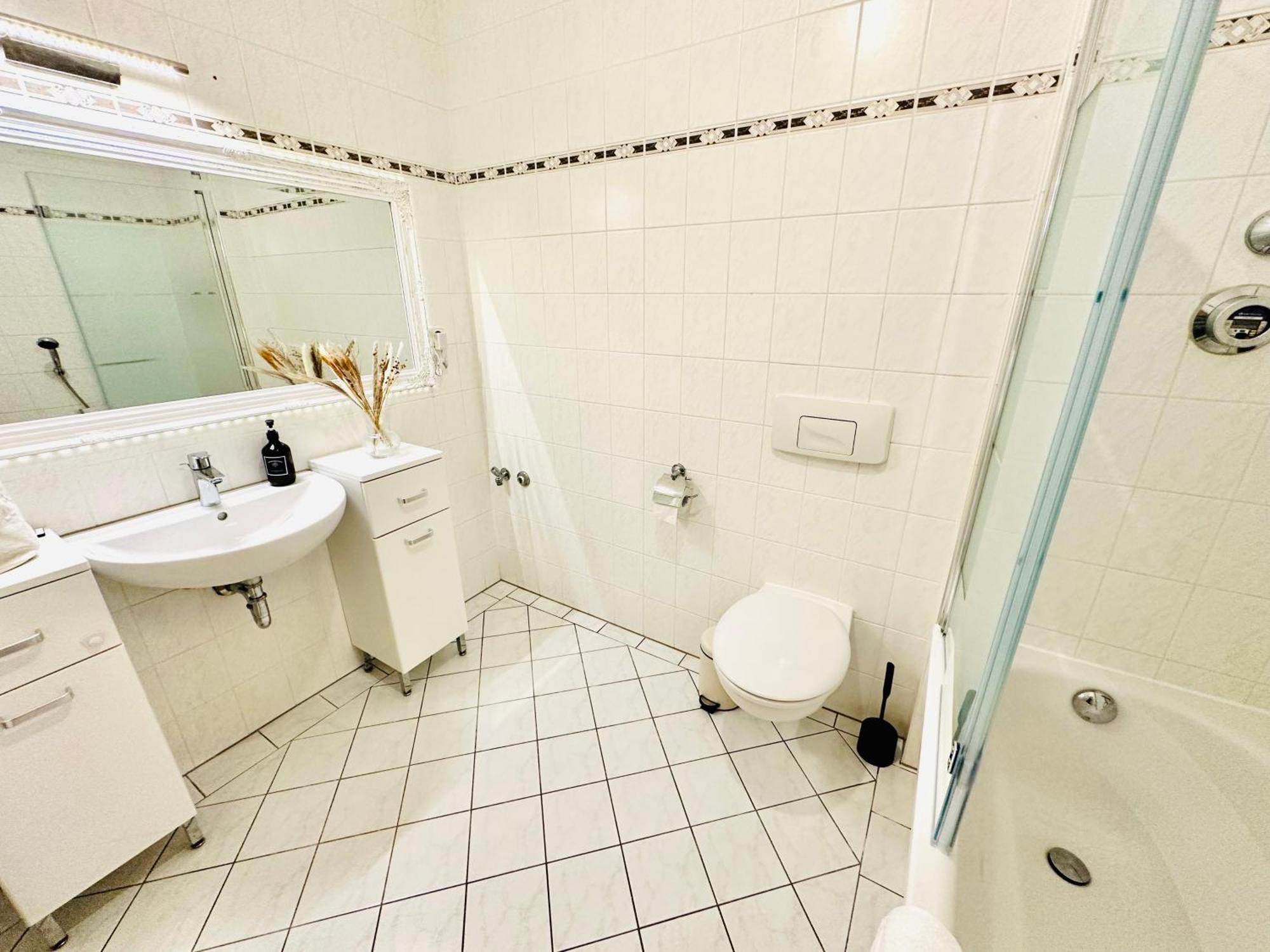 Kunstviertel Apartment Am Kanal Leipzig Bagian luar foto